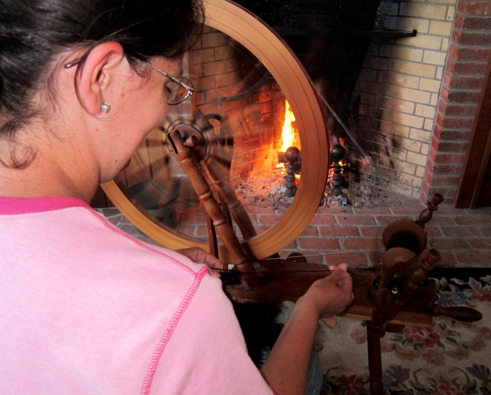 hand spinning wool yarn