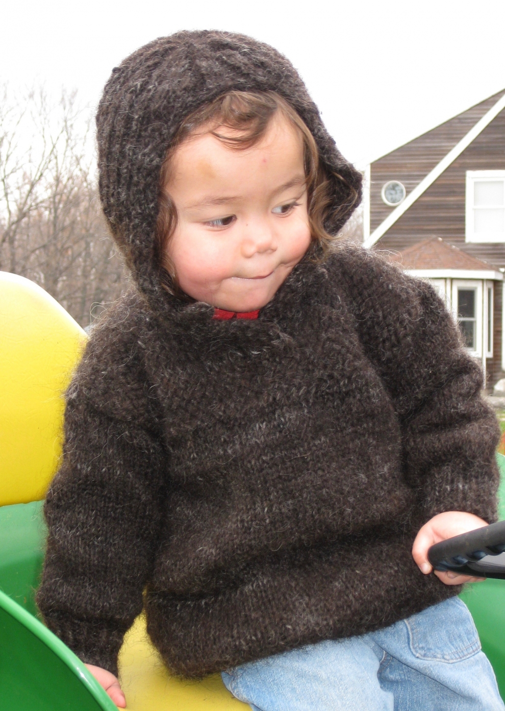 Sundborn child wool sweater handmade 